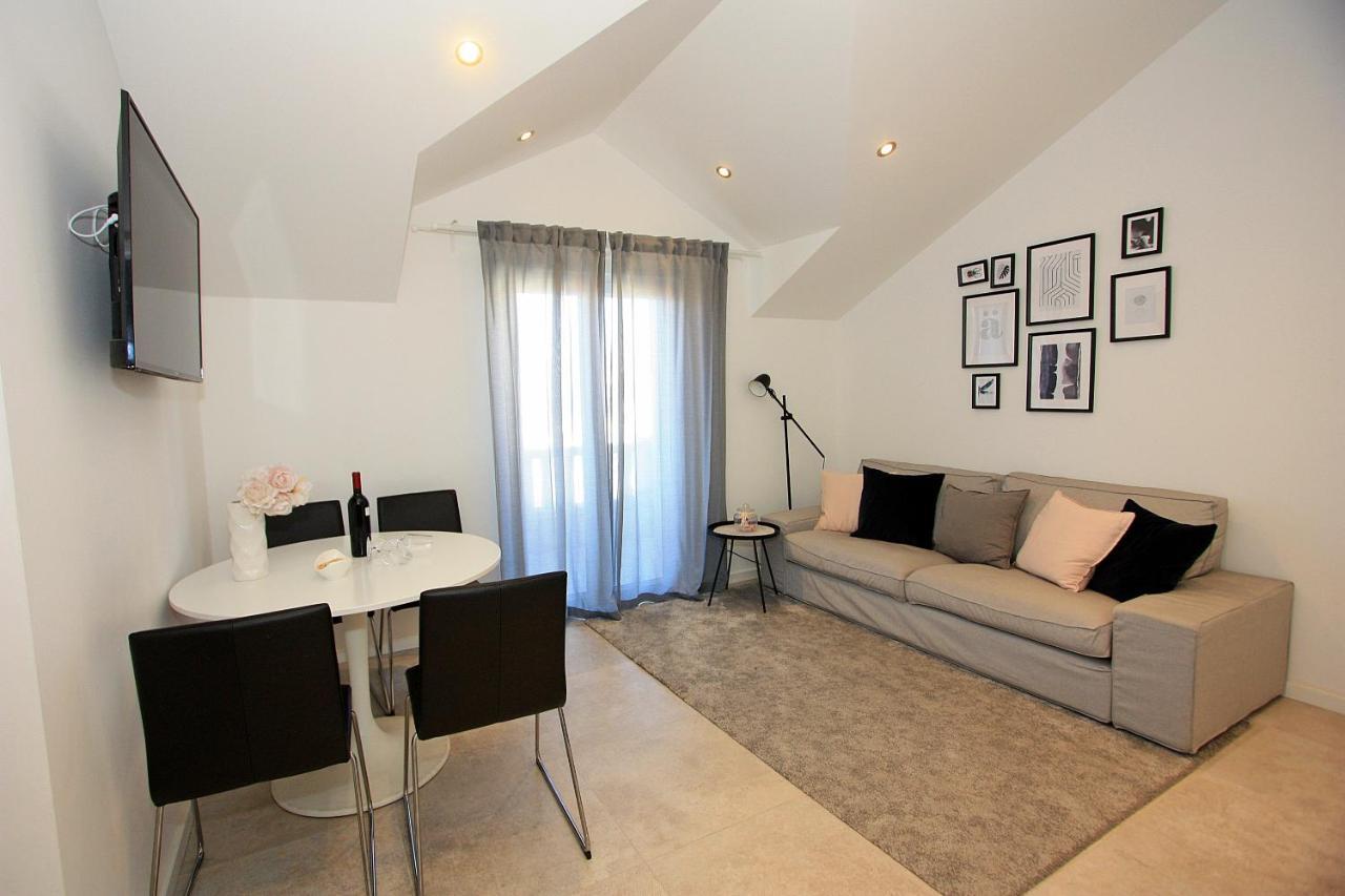 Apartman Ivana Supetar Exterior foto
